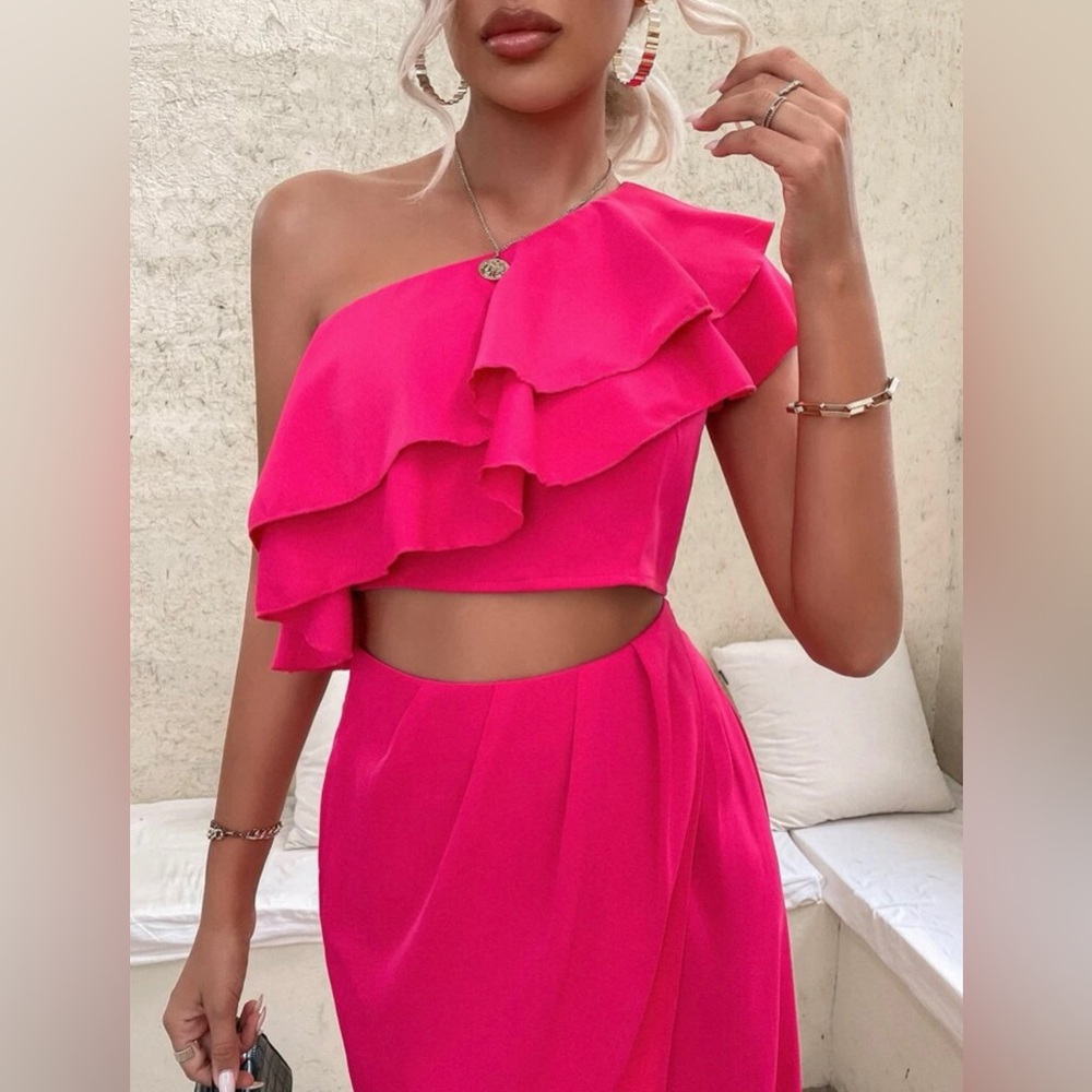 SOLD/SHEIN VCAY Guipure Lace Panel Shirred Back Crop Cami Top & Ruffle Hem Skirt